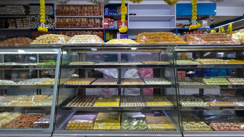 Golden Sweets Showcase